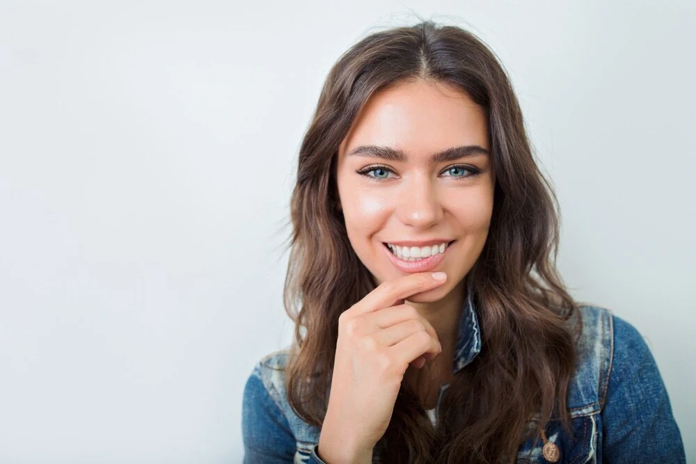 A smiling patient with a healthy, bright smile